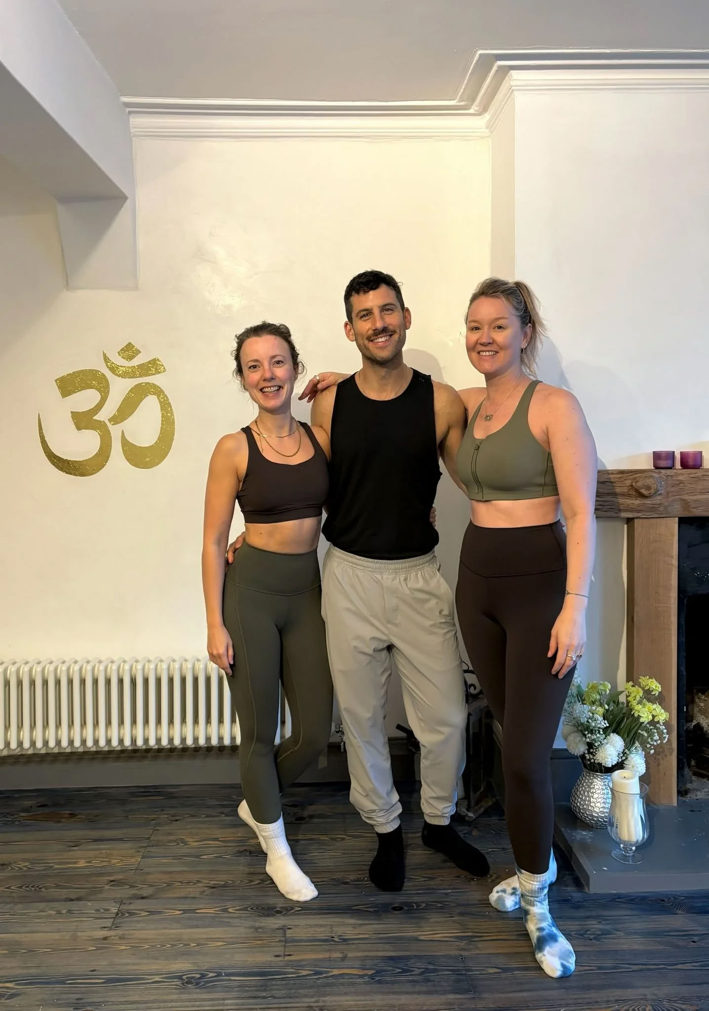 Ritiro di yoga in riva al mare