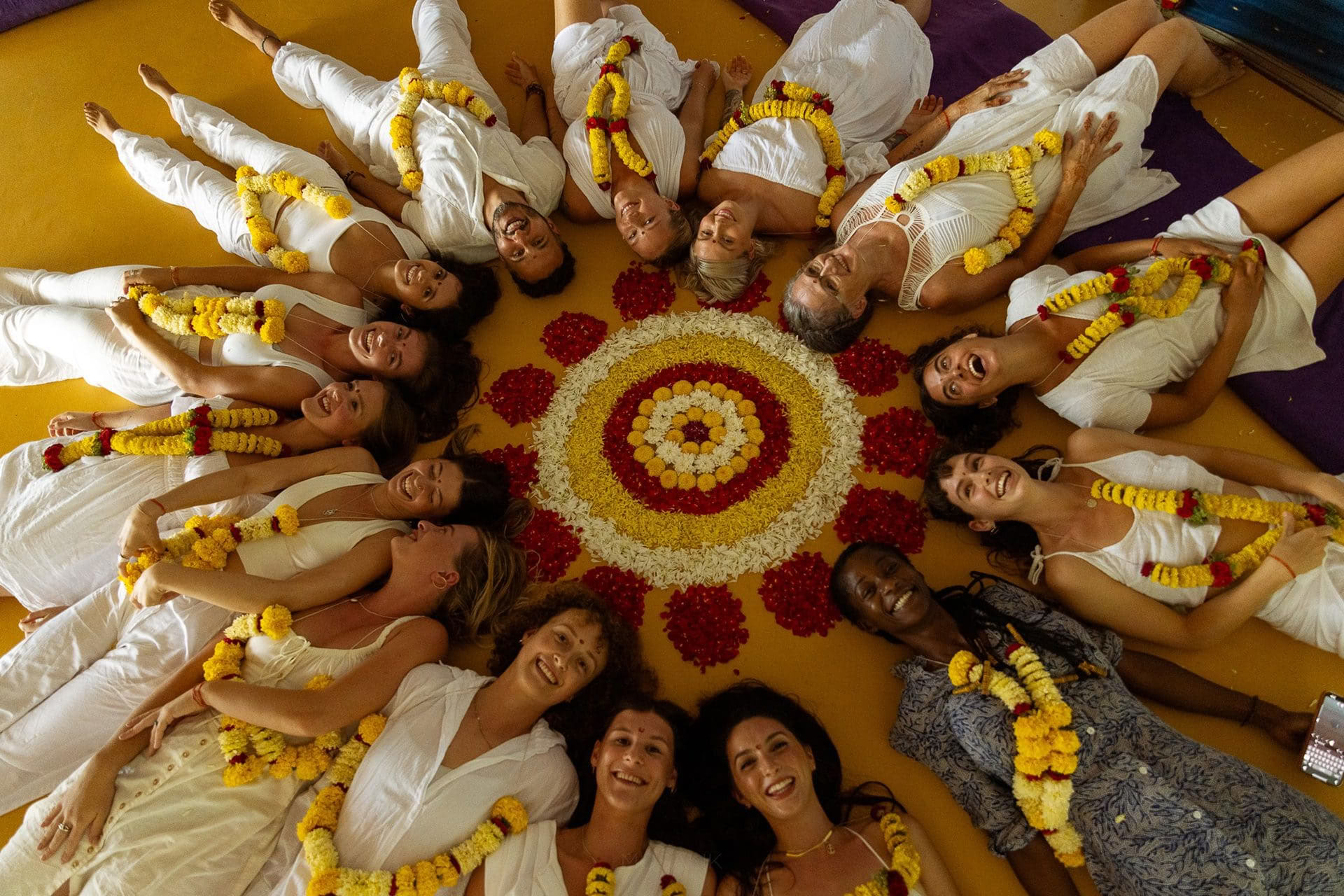 Formazione Insegnanti di Yoga Hatha Vinyasa di 200 Ore – 23 Maggio - 12 Giugno