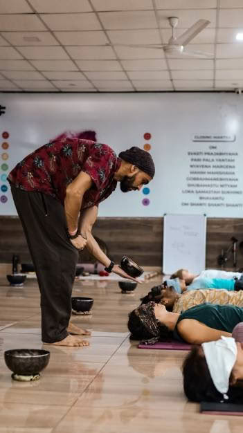 Ritiro di guarigione sonora e meditazione