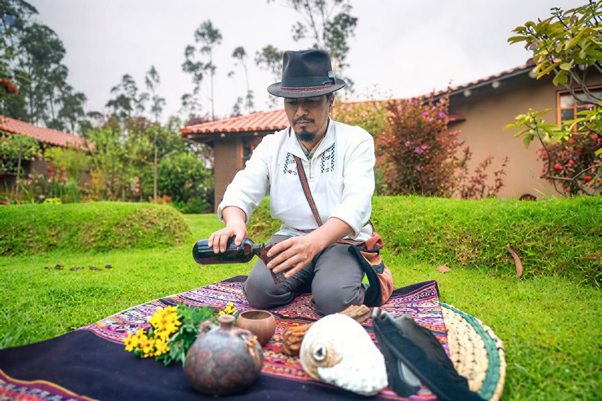 Yoga Pre-Inca Kuyuriy