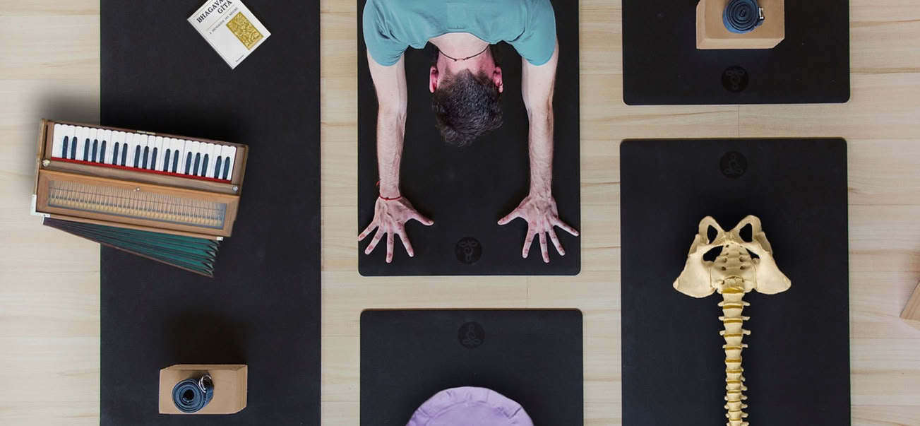 Corso di formazione per insegnanti di yoga di 200 ore - ottobre 2026