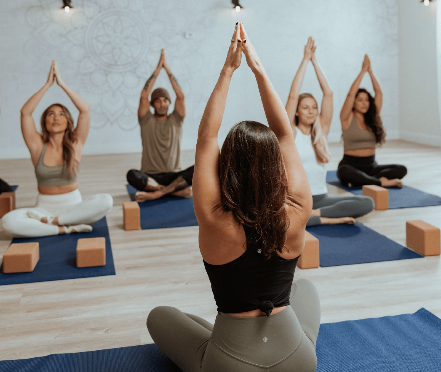 Programma di formazione insegnanti di yoga di 200 ore Mission