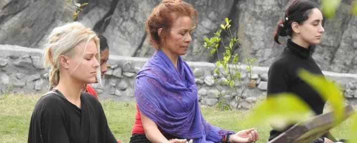 Corso di formazione insegnanti di yoga da 300 ore – 1°-30 gen