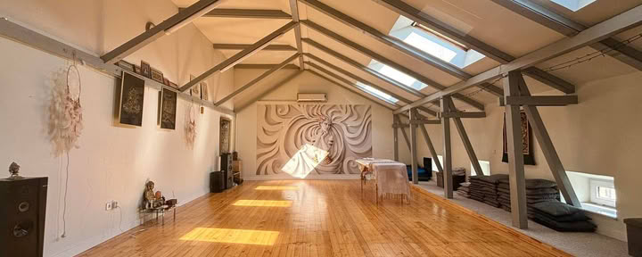 Centro di Terapia e Meditazione "Seven Illusions