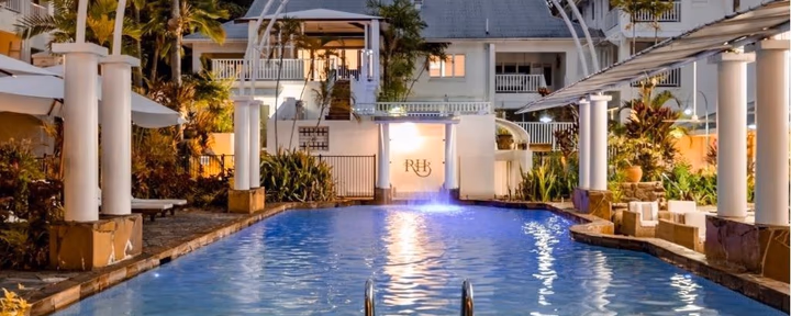 The Reef House Ritiro Adults