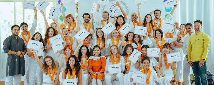 Vinyasa Yogashala - Migliore scuola di yoga a Rishikesh, India