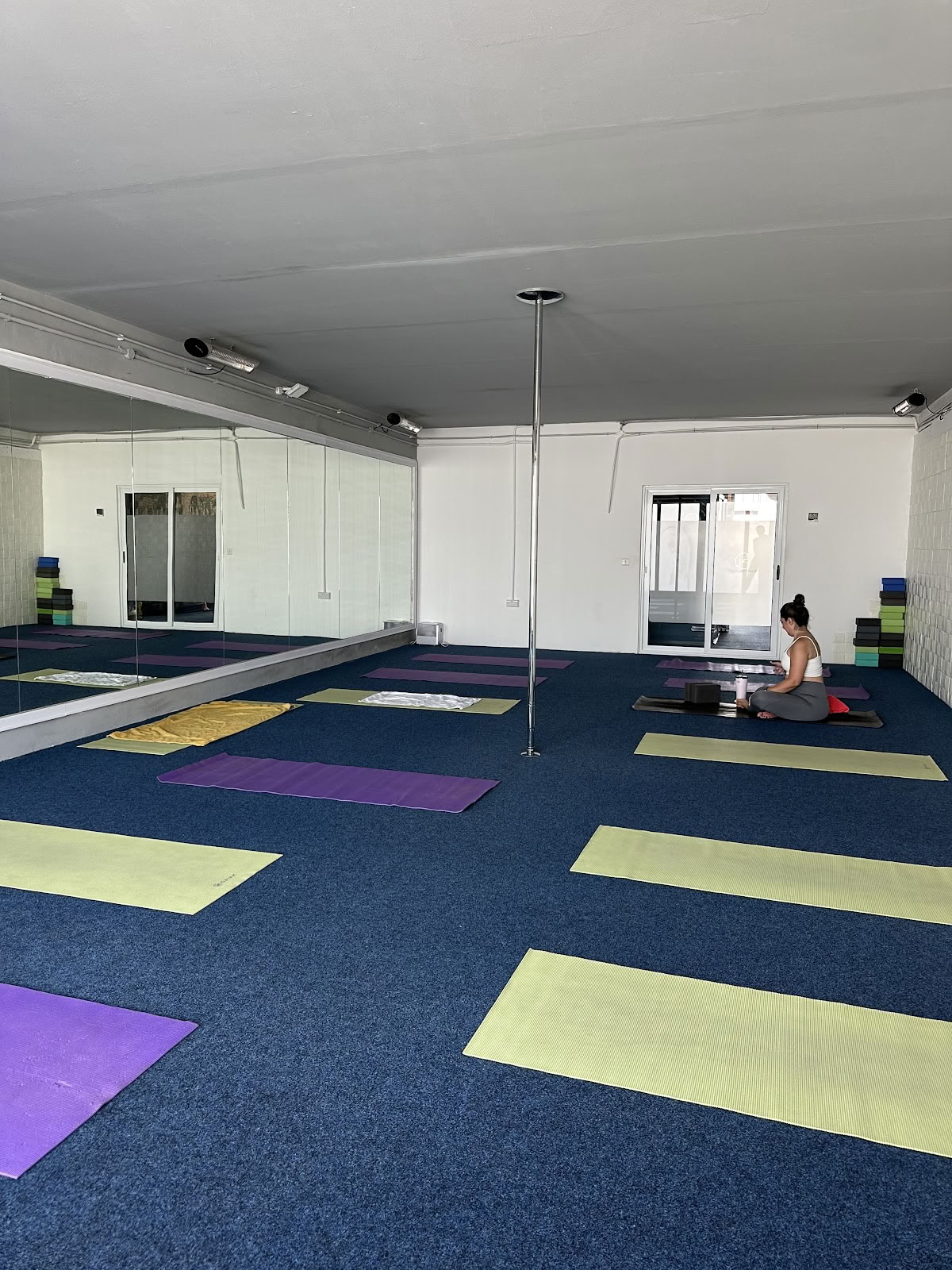 Momos HotYoga Malta