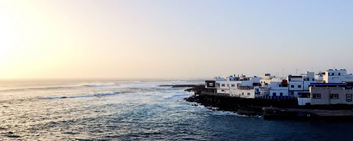 Alun Ocean Retreats Fuerteventura - Ritiro Surf & Yoga