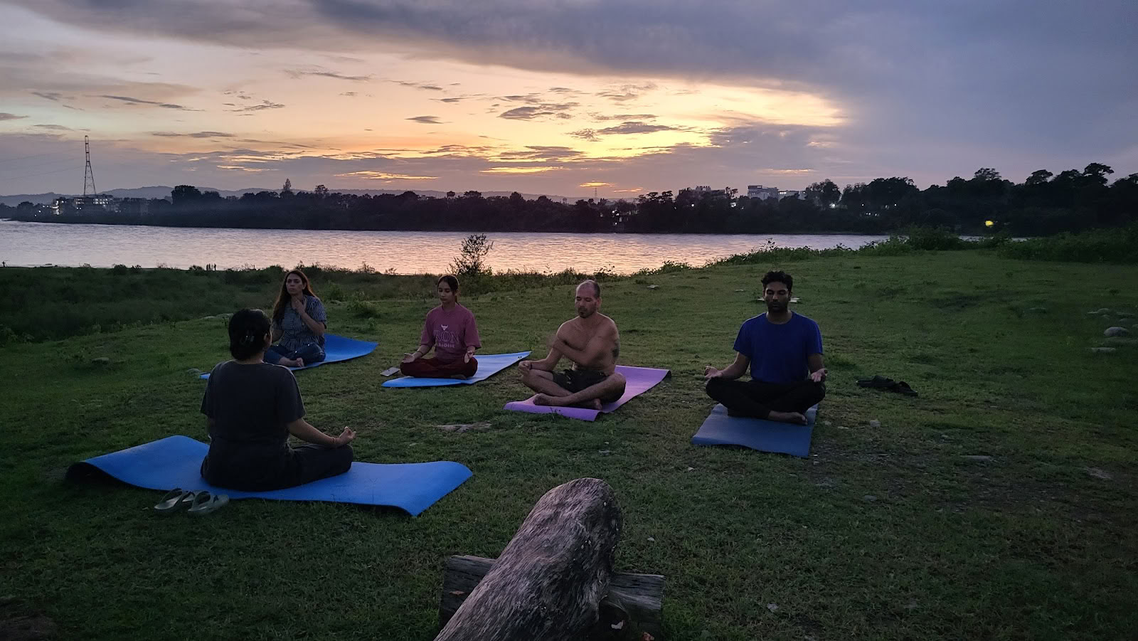 Vedanjana Yoga & Ayurveda Panchakarma Centre