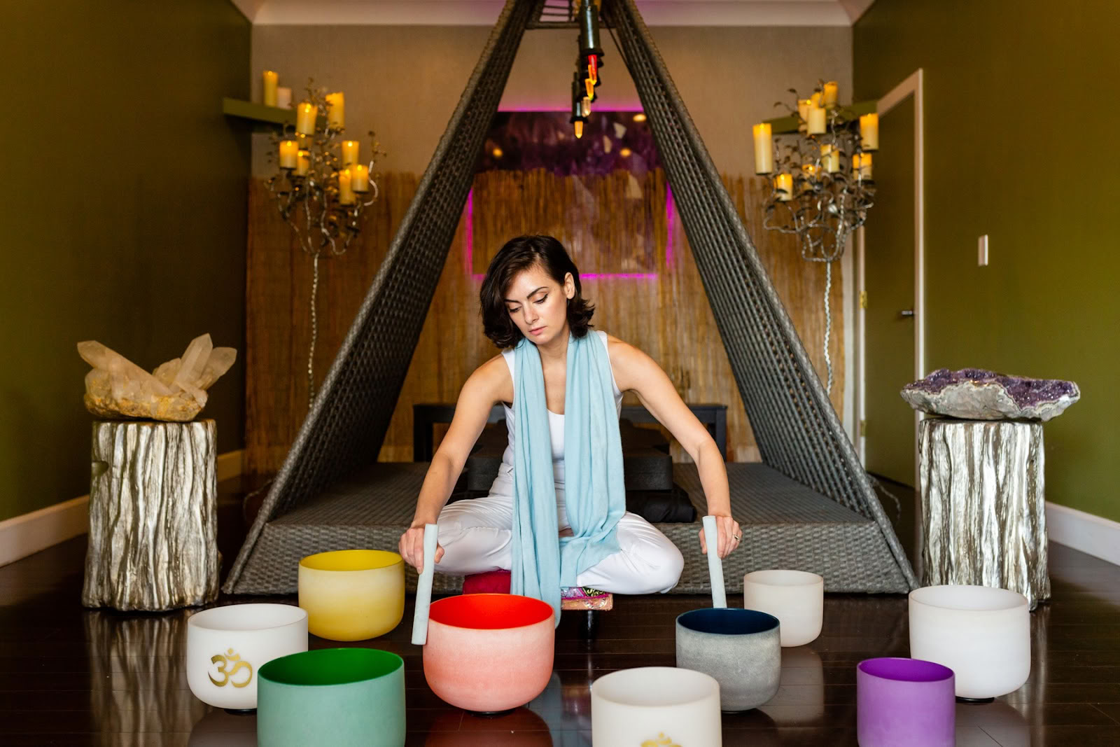 iChakras Smart Meditation Club + iJuice Lounge