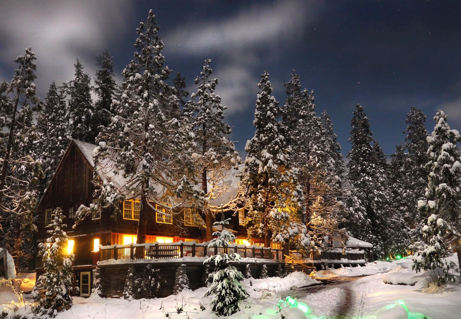 Breitenbush Hot Springs Ritiro and Conference Center