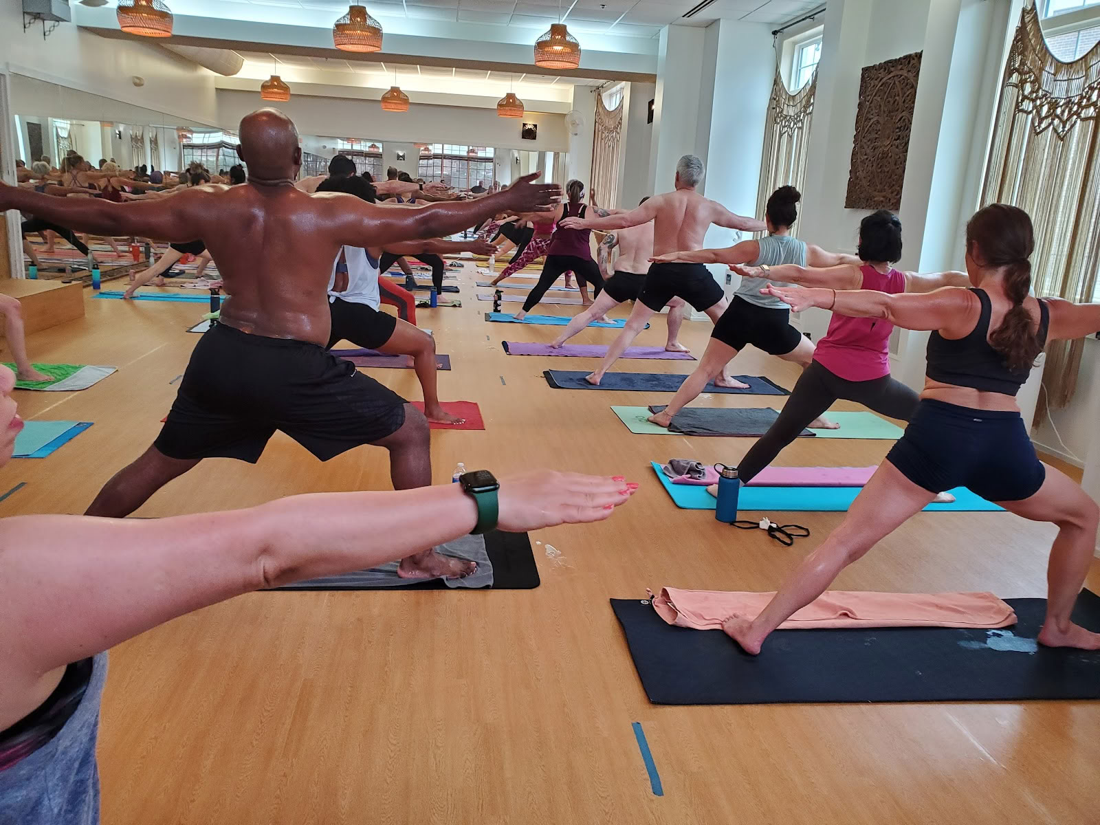 Siri Om Yoga Studio e Wellness