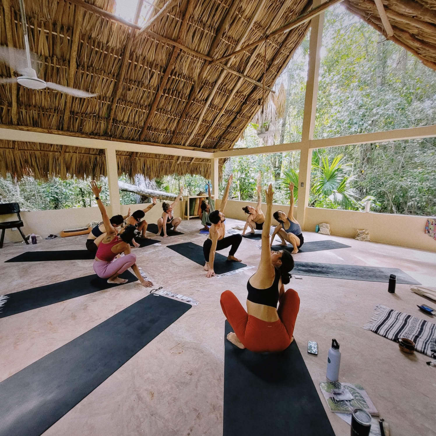 Paraiso Yoga School