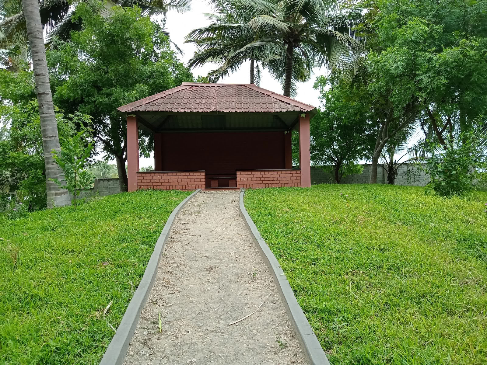 Shri Sivalaya Ospedale Olistico di Guarigione Naturale