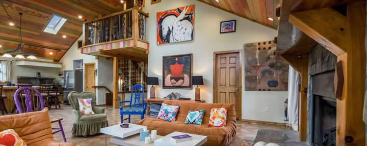 La Casa Heartwood