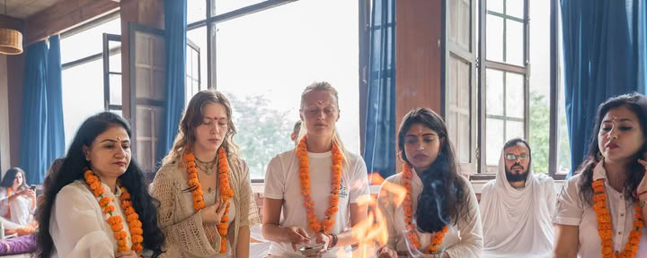 Samadhi Yoga Ashram - La migliore scuola di yoga a Rishikesh, India