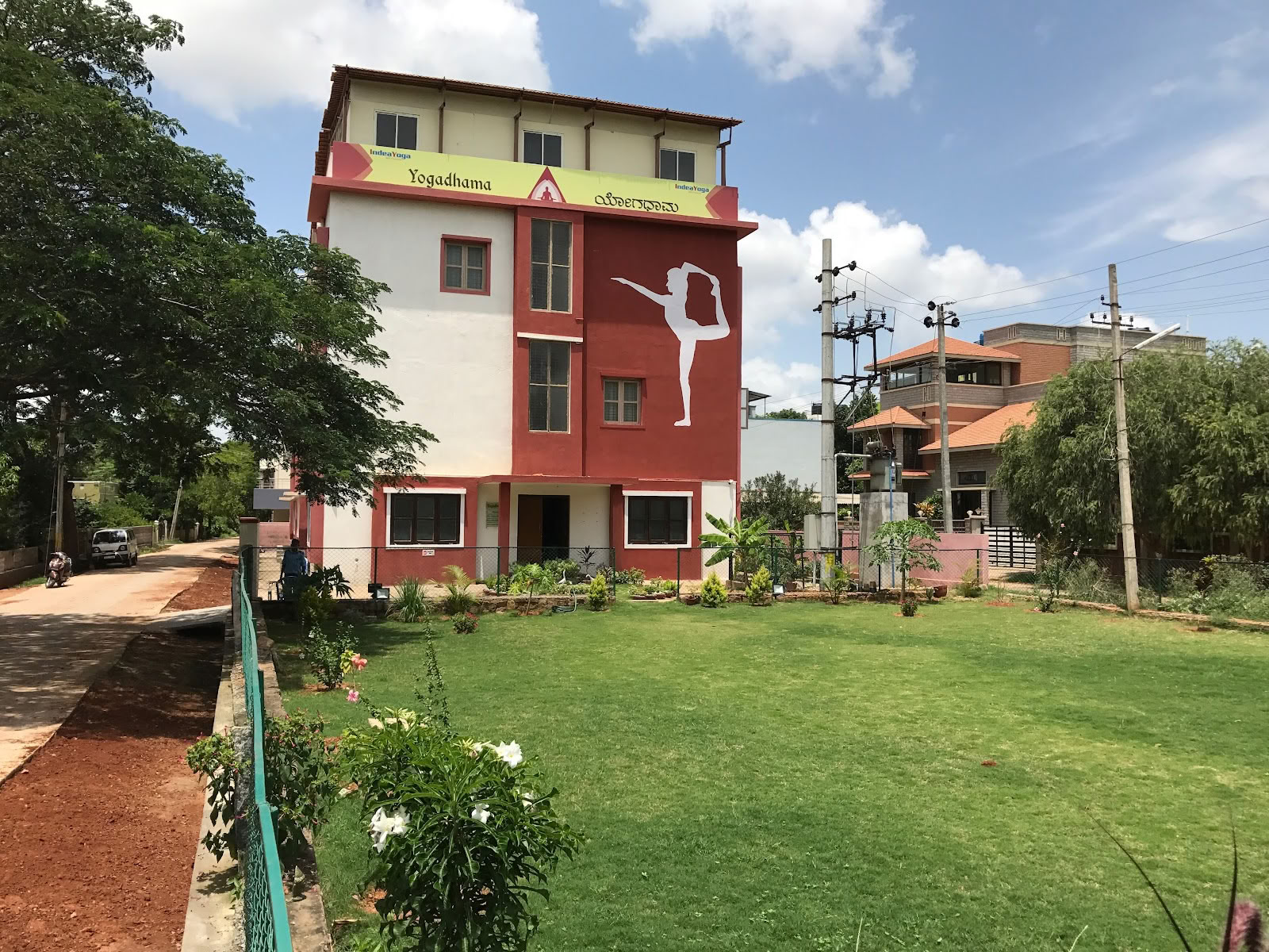 Bharatha Yoga Shala | Scuola di formazione insegnanti di Ashtanga Yoga Mysore