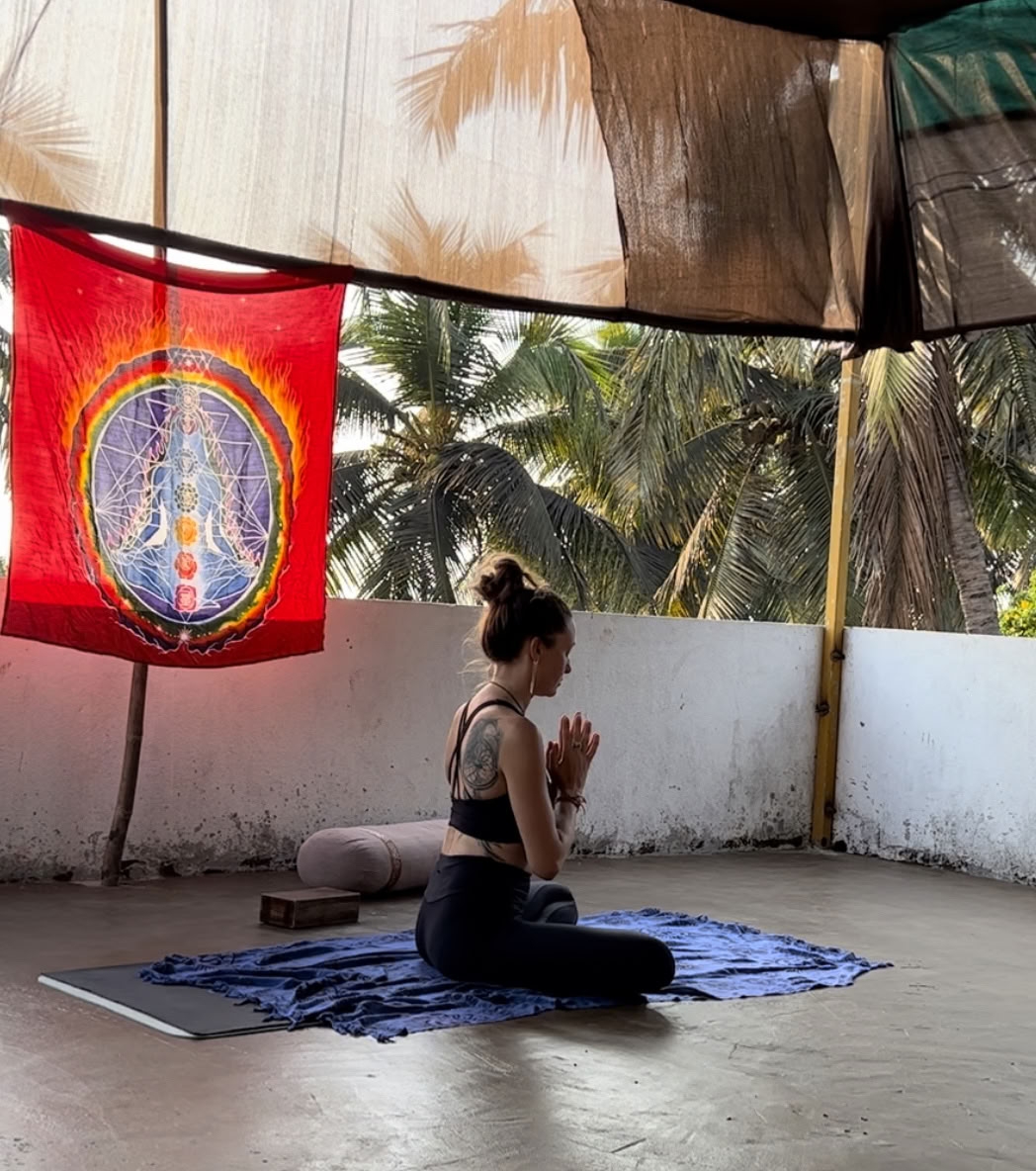Mahamukti Yoga School | La Migliore Scuola di Formazione per Insegnanti di Yoga a Goa