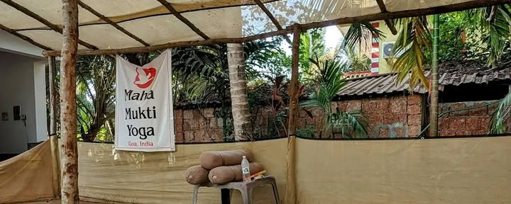 Mahamukti Yoga School | La Migliore Scuola di Formazione per Insegnanti di Yoga a Goa
