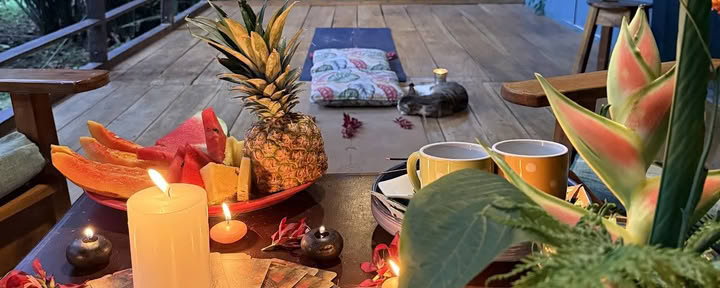 Julie LiT Yoga Teacher | Life Coach | Ritiri