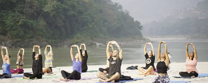 Kaivalyam Yoga School - Formazione per insegnanti di yoga a Rishikesh