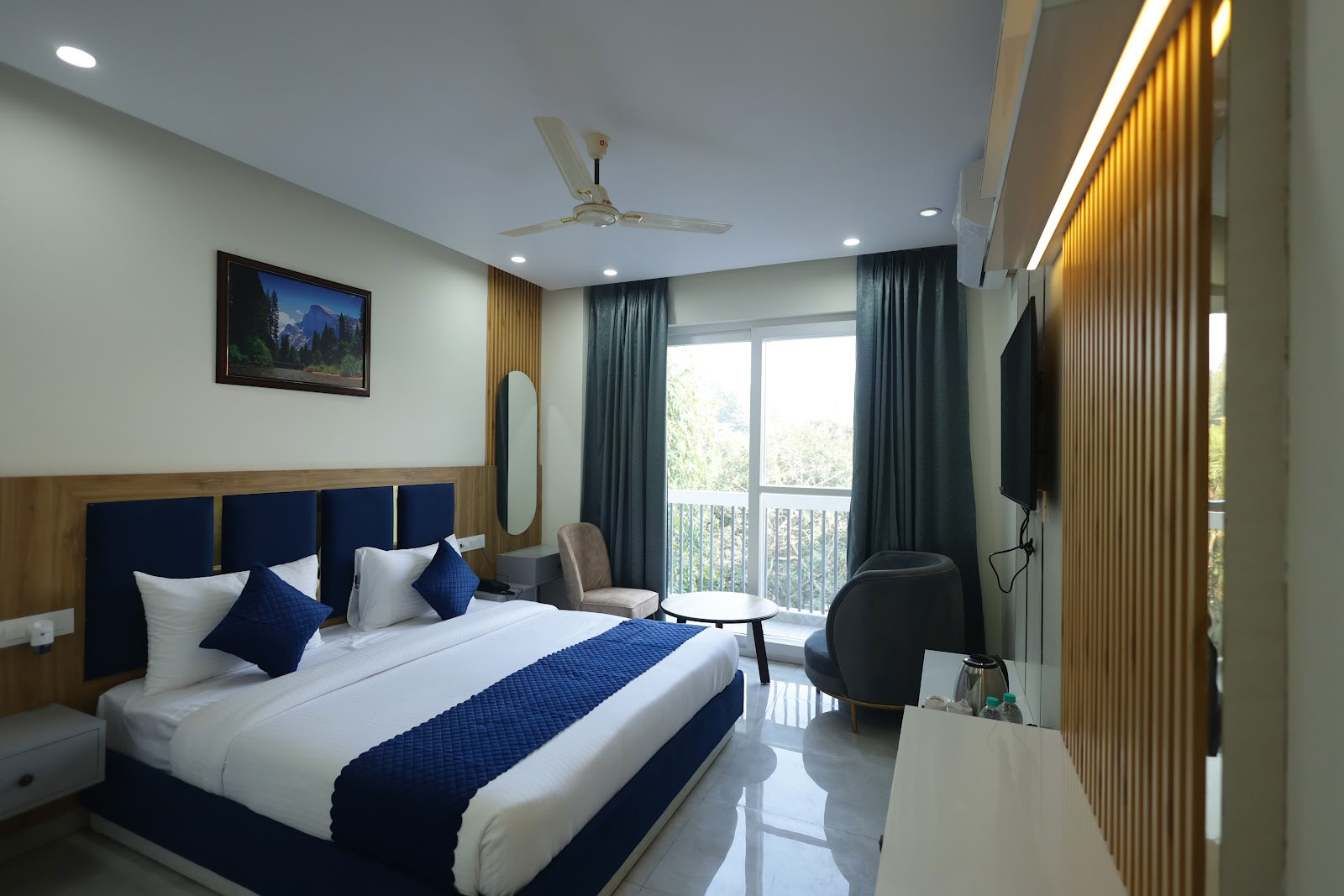 Roots & Peaks - Ritiro di yoga di lusso e boutique hotel a Rishikesh