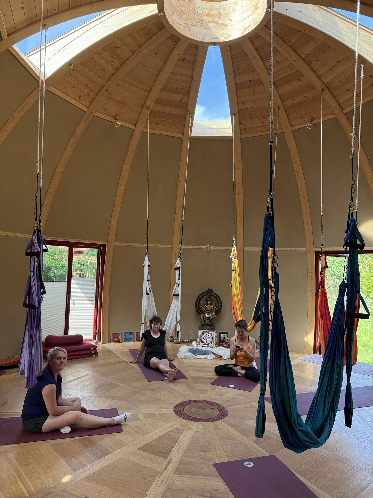 Yogini Dome - Spazio Sonoro del Silenzio / Ritiro, Yoga e Meditazione