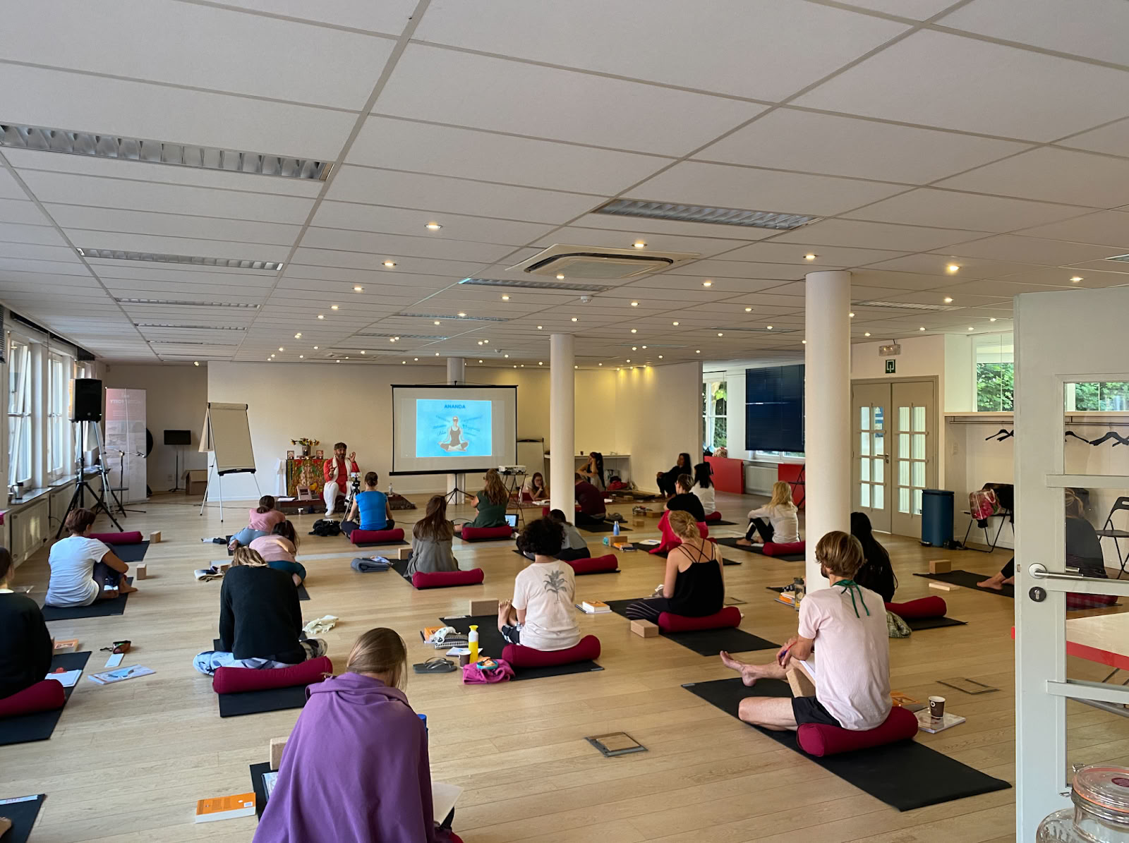 Formazione insegnanti Yogalife