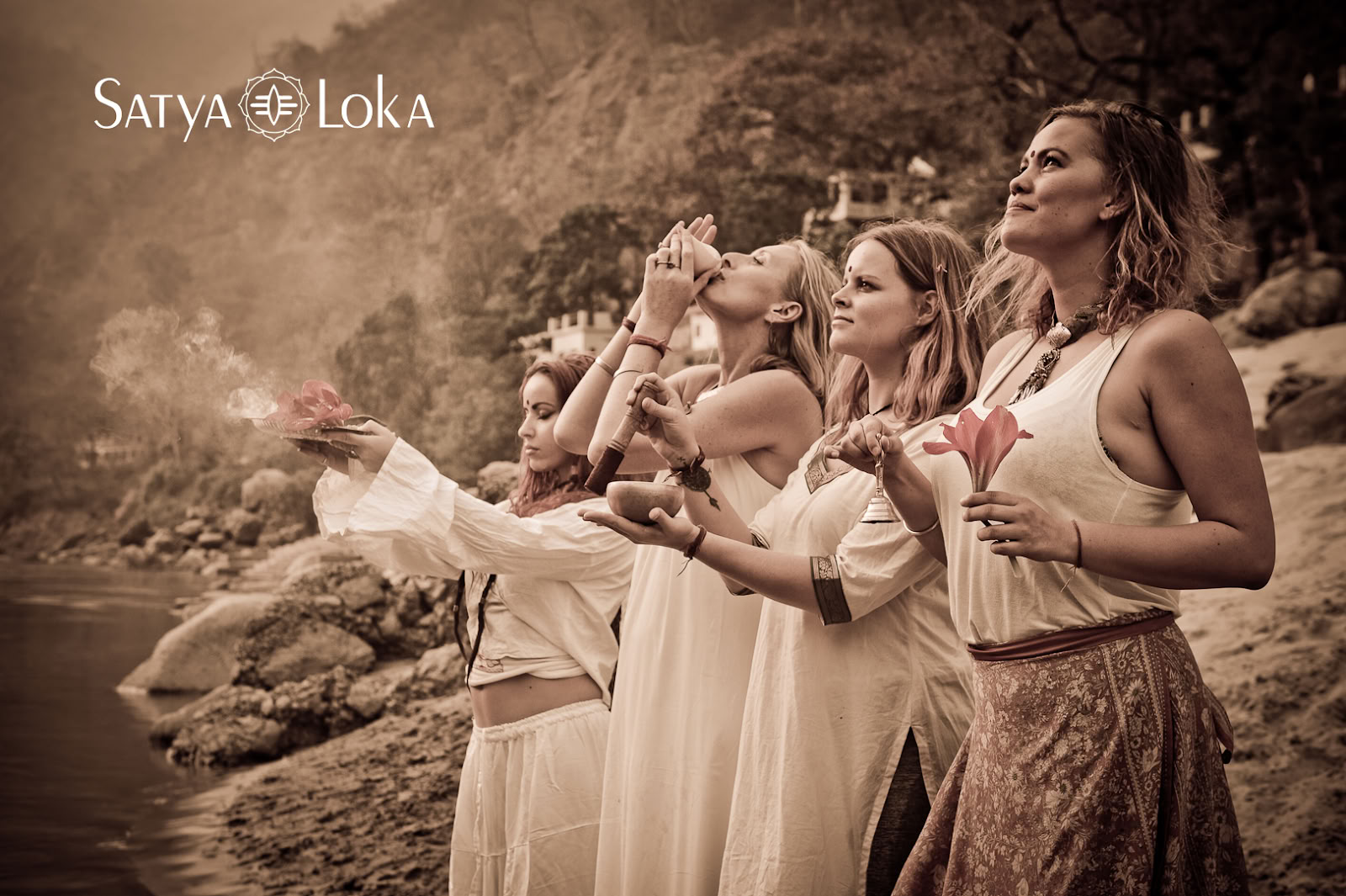 Scuola di Yoga Tradizionale Satya Loka