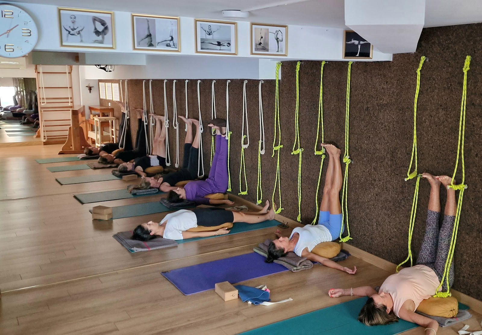 Sol Viegas - Yoga Iyengar e massaggi