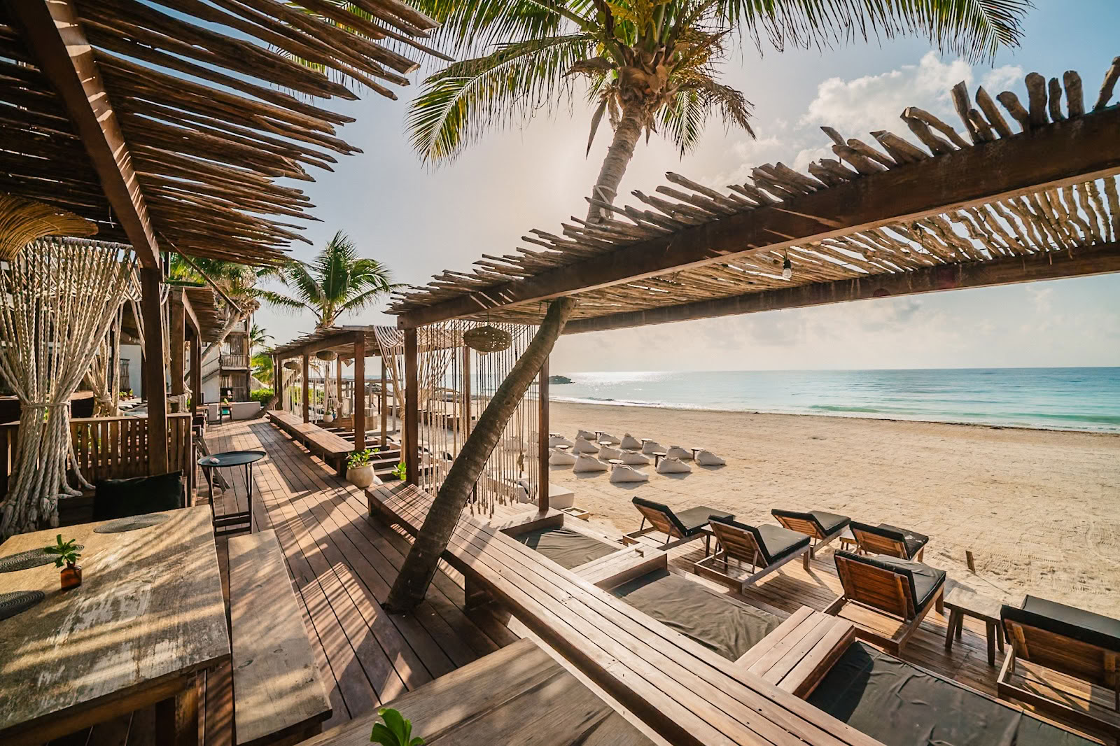 Amansala Resort | Beach Club | Spa