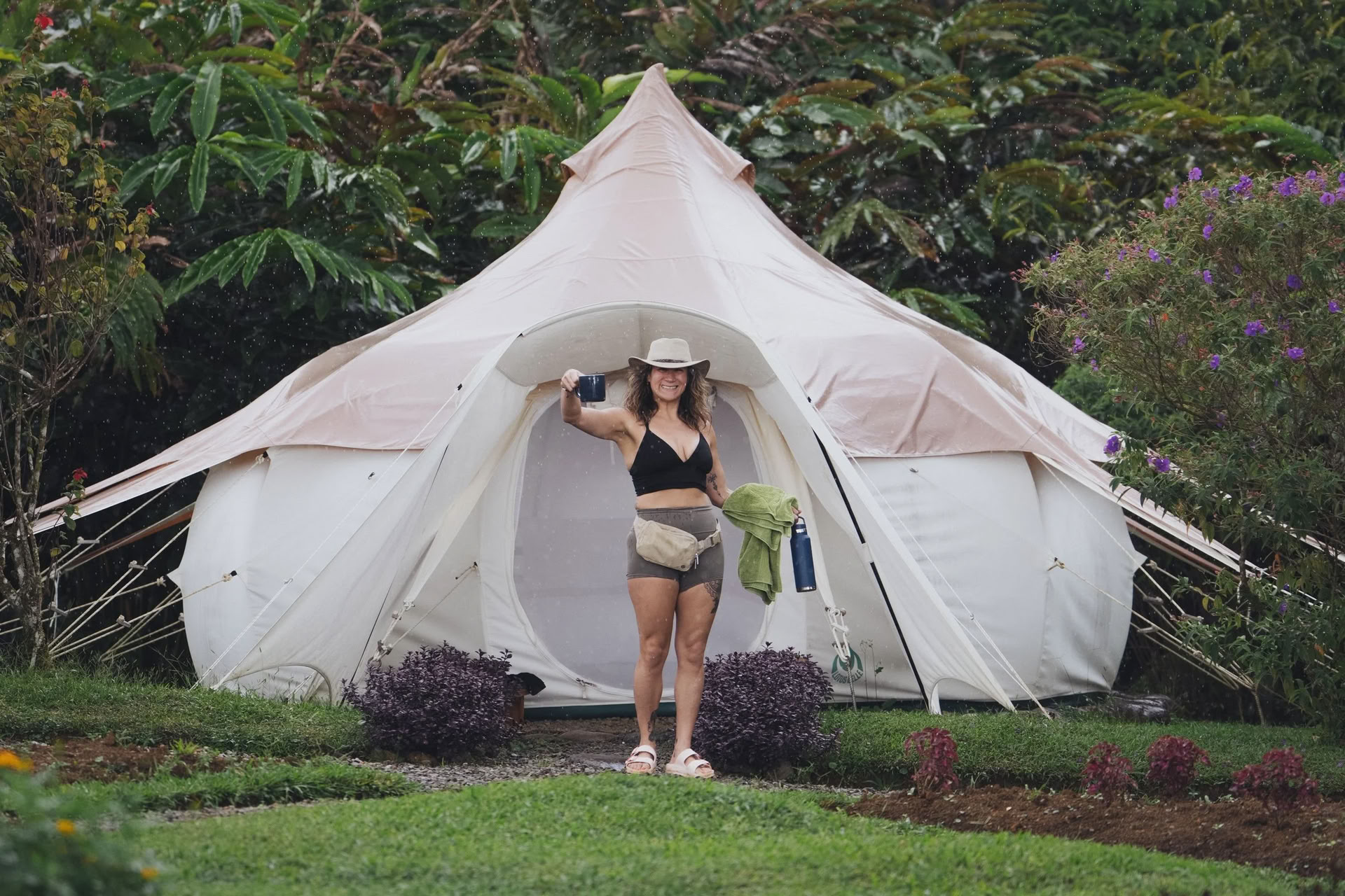 Tenda privata nella natura