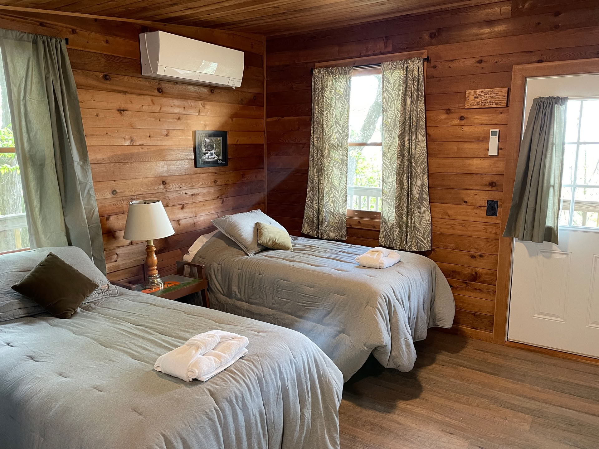 Camera doppia con letto singolo condiviso e bagno privato