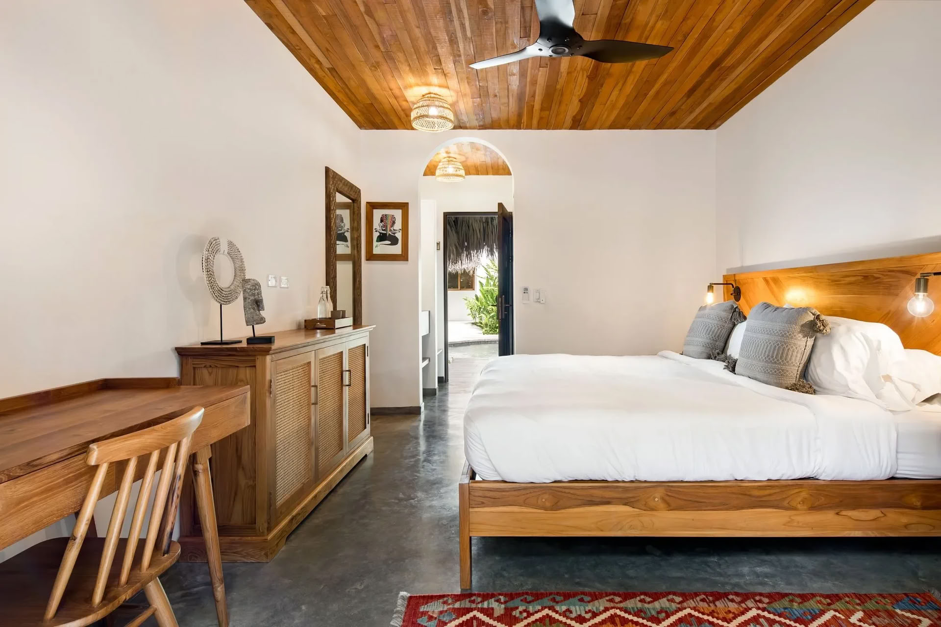 King Sized Room