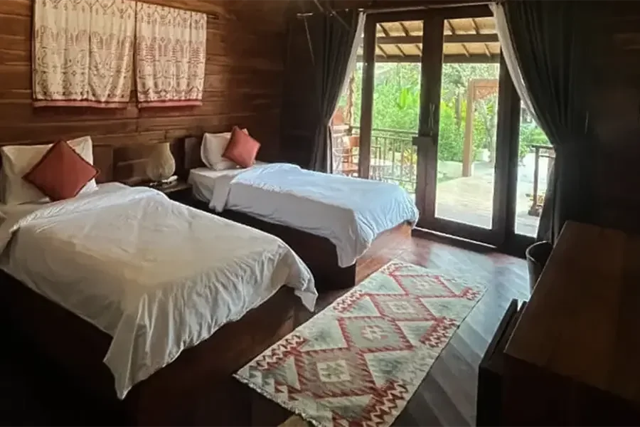 Private Gladak Room