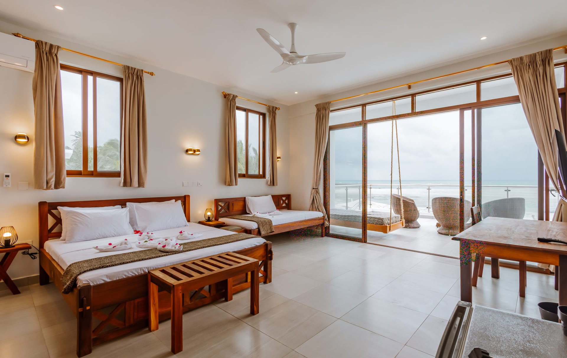 Beach Villa – Sun Suite Accesso alla piscina / Vista diretta sul mare
